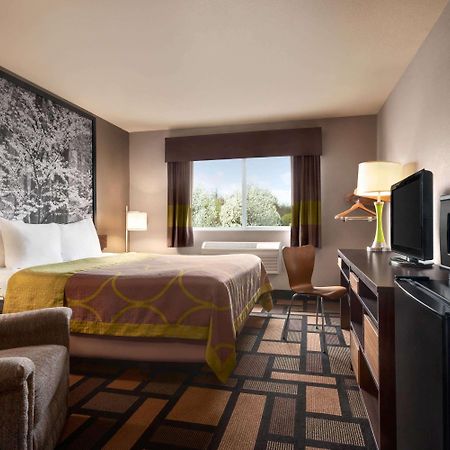 Super 8 By Wyndham Akron S/Green/Uniontown Oh Εξωτερικό φωτογραφία