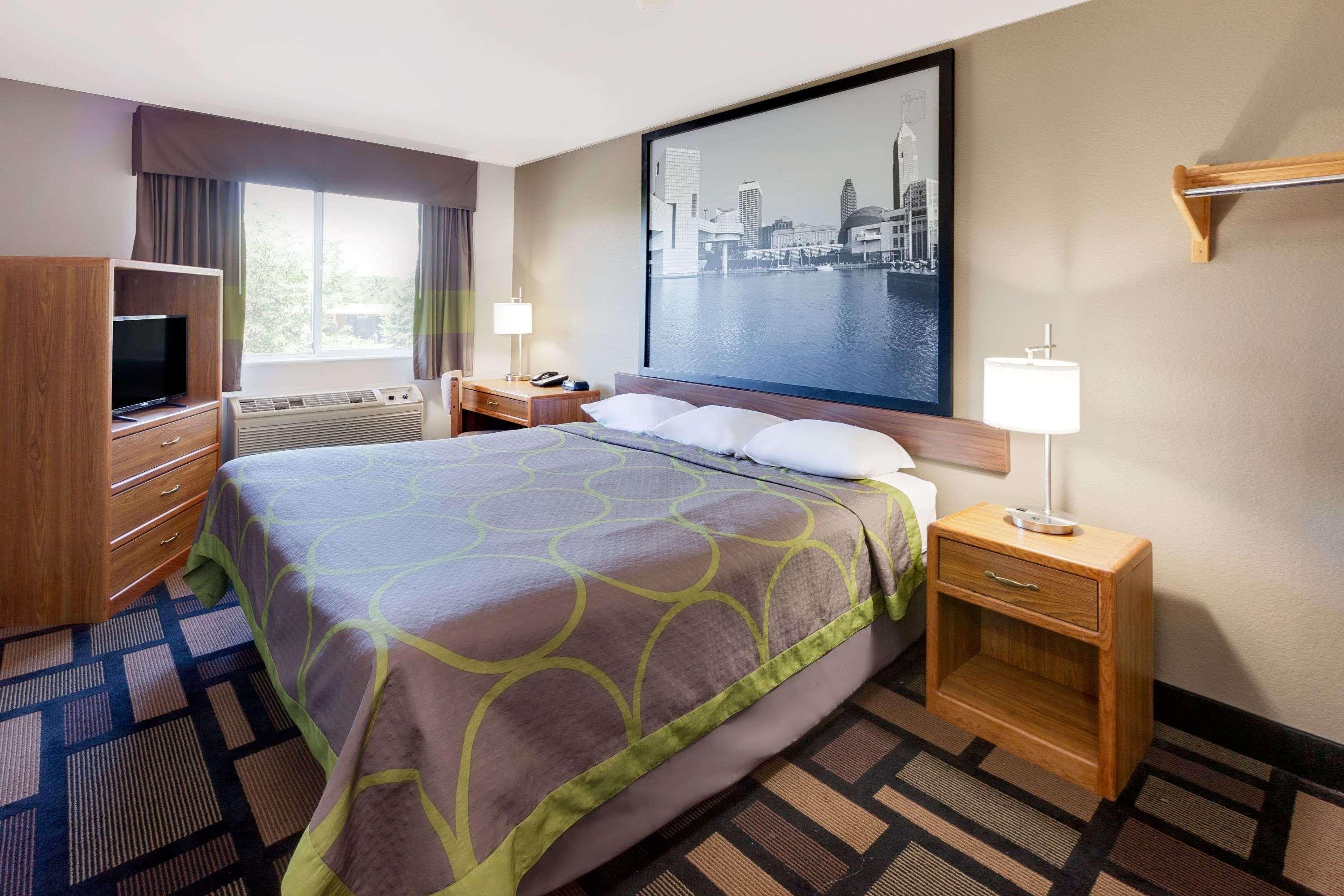 Super 8 By Wyndham Akron S/Green/Uniontown Oh Εξωτερικό φωτογραφία